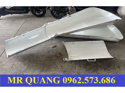 Máng xả xe trộn bê tông tại Sài Gòn