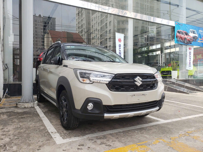 Suzuki XL7 Hybrid 2 Tone