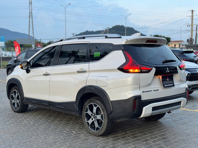 Xpander Cross Trắng 2020