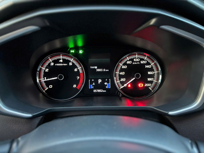 Xpander Cross Trắng 2020