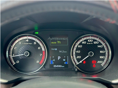 Xpander Cross Đen 2021