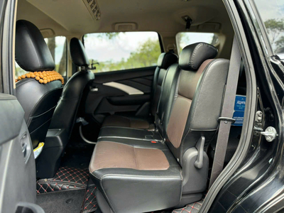 Xpander Cross Đen 2021