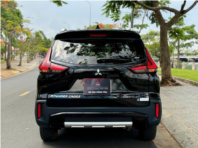 Xpander Cross Đen 2021