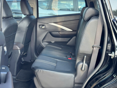 Xpander Premium Đen 2024