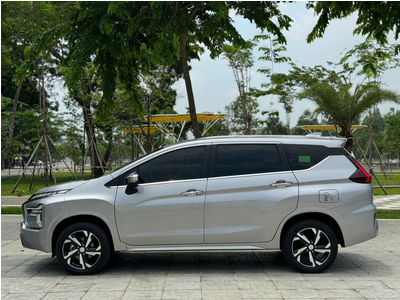 Xpander Premium Bạc 2022