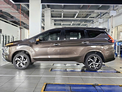 Xpander Premium Nâu 2022