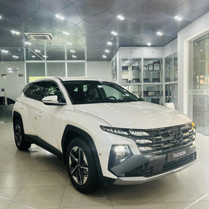 Hyundai Tucson 2.0 Dầu Đặc Biệt