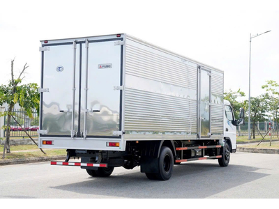 Xe Tải Mitsubishi Fuso Canter TF8.5L Thùng Kín - Tải 4.7 Tấn - Thùng Dài 6.2m