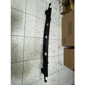 Giá bắt giữa cản trước MG5