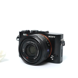 Sony RX1R - Lướt 99%