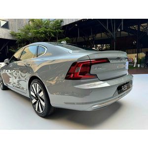 Volvo S90 Plug-in Hybrid Ultra