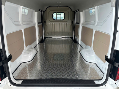 XE TẢI VAN TF480V 2S THÙNG DÀI NHẤT PHÂN KHÚC 2m9