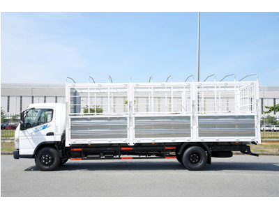 Xe Tải Mitsubishi Fuso Canter TF8.5L - Tải 4.6 Tấn - Thùng Bạt Dài 6.2m