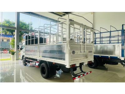 Xe Tải Mitsubishi Fuso Canter TF4.9 - Thùng Bạt - Tải 1.9 Tấn