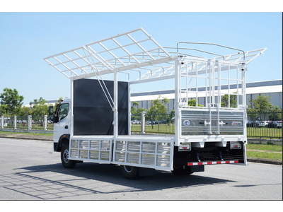 Xe Tải Mitsubishi Fuso FA 140 - Thùng Mui Bạt - Tải 6.5 Tấn - Thùng dài 5,2m