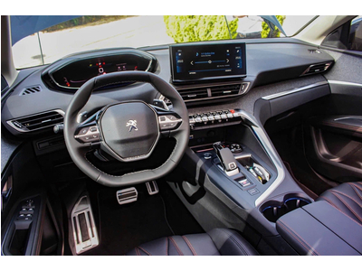 New Peugeot 5008 Premium