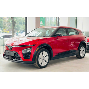 VinFast VF7 Eco