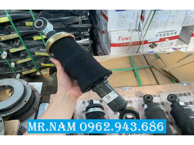 BÓNG HƠI CABIN TRƯỚC VÀ SAU HOWO A7 NHẬP KHẨU CHUẨN NHÀ MÁY SINOTRUK SẴN TẠI HÀ NỘI VÀ SÀI GÒN.