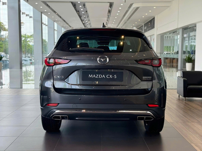 New Mazda CX-5 2.0L Premium Active