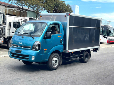 XE TẢI KIA K250 THÙNG KÍN TẢI TRỌNG 2,49 TẤN MỚI NHẤT