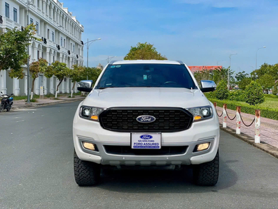 Everest Titanium 2019 Xe Chuẩn Đẹp