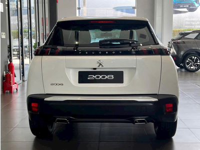 Peugeot 2008 AT