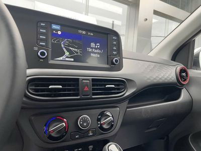 Hyundai Grand i10 Hatchback 1.2 AT