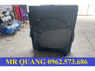 Két nước làm mát động cơ lai ZH4102