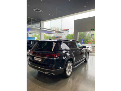 Volkswagen Teramont President 6 Chỗ