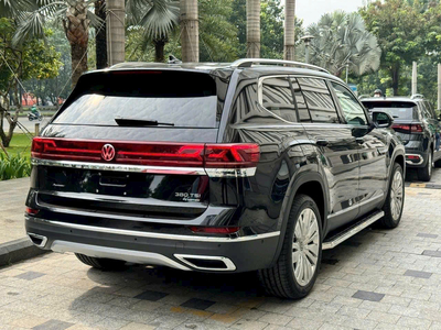 Volkswagen Teramont President 6 Chỗ