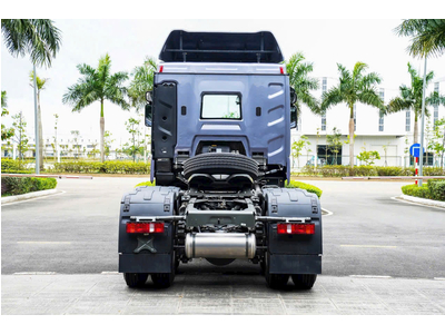 XE ĐẦU KÉO HOWO MAX 6X4 AMT - ĐẦU KÉO HOWO SINOTRUCK NHẬP KHẨU