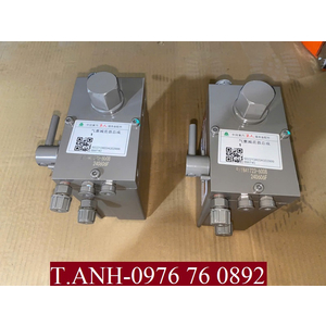 Hộp kích Sitrack 440