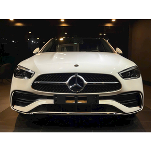 Mercedes-Benz C300 AMG 2025