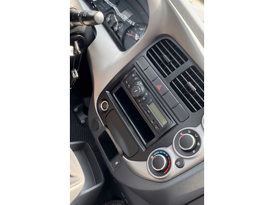 XE TẢI KIA K200 THÙNG KÍN TẢI 1T9 MỚI NHẤT HIỆN TẠI