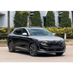 VinFast VF8 Plus Lướt 2024 - Màu Đen nóc bạc- Odo 3000 Km