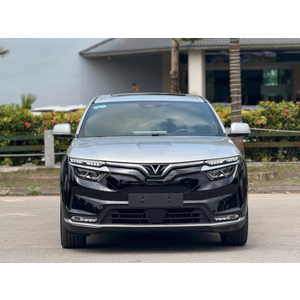 VinFast VF8 Plus Lướt 2024 - Màu Đen nóc bạc- Odo 3000 Km