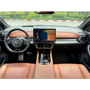 VinFast VF8 Plus Lướt 2024 - Màu Đen nóc bạc- Odo 3000 Km