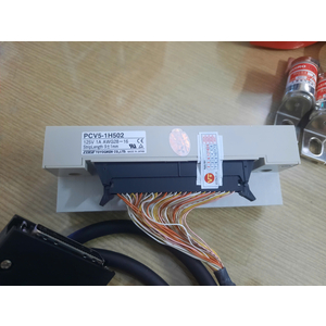 Domino 50 Pin PCV5 1H502 - Domino Biến Tần 50pin cả cáp