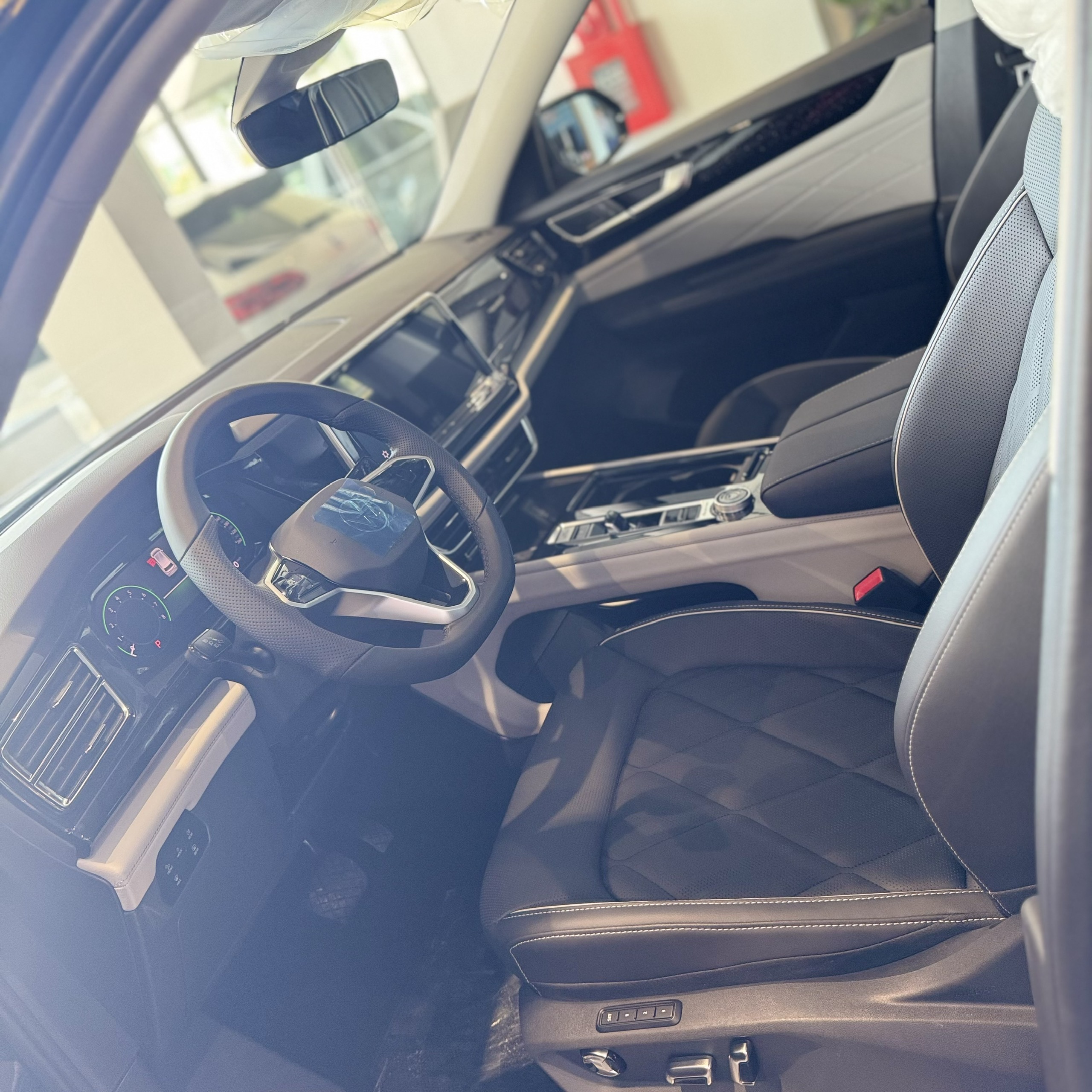 Nội thất tinh gọn, sang trọng