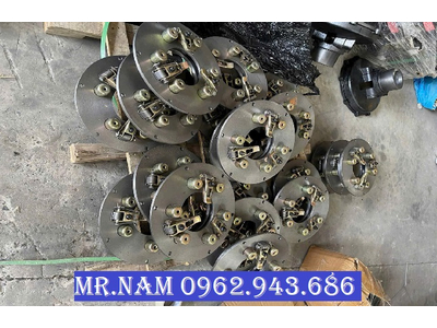 Bàn ép động cơ lai ZH4102 – Giải pháp chuyển động hiệu quả cho mooc xi măng rời sẵn tại HÀ NỘI và SÀI GÒN.