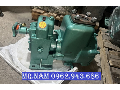 Bơm nước 40m³ và 60m³ trên xe téc tưới cây rửa đường sẵn hàng tại HÀ NỘI và SÀI GÒN.