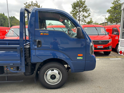 Giá xe KIA K250 Thùng Lửng tải 2490Kg mới nhất 2025