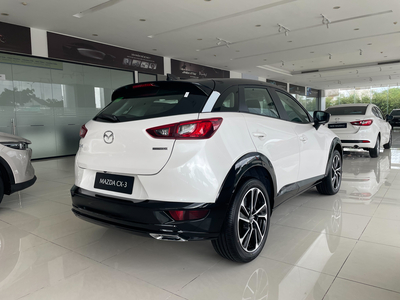 MAZDA CX3 DELUXE (CKD)