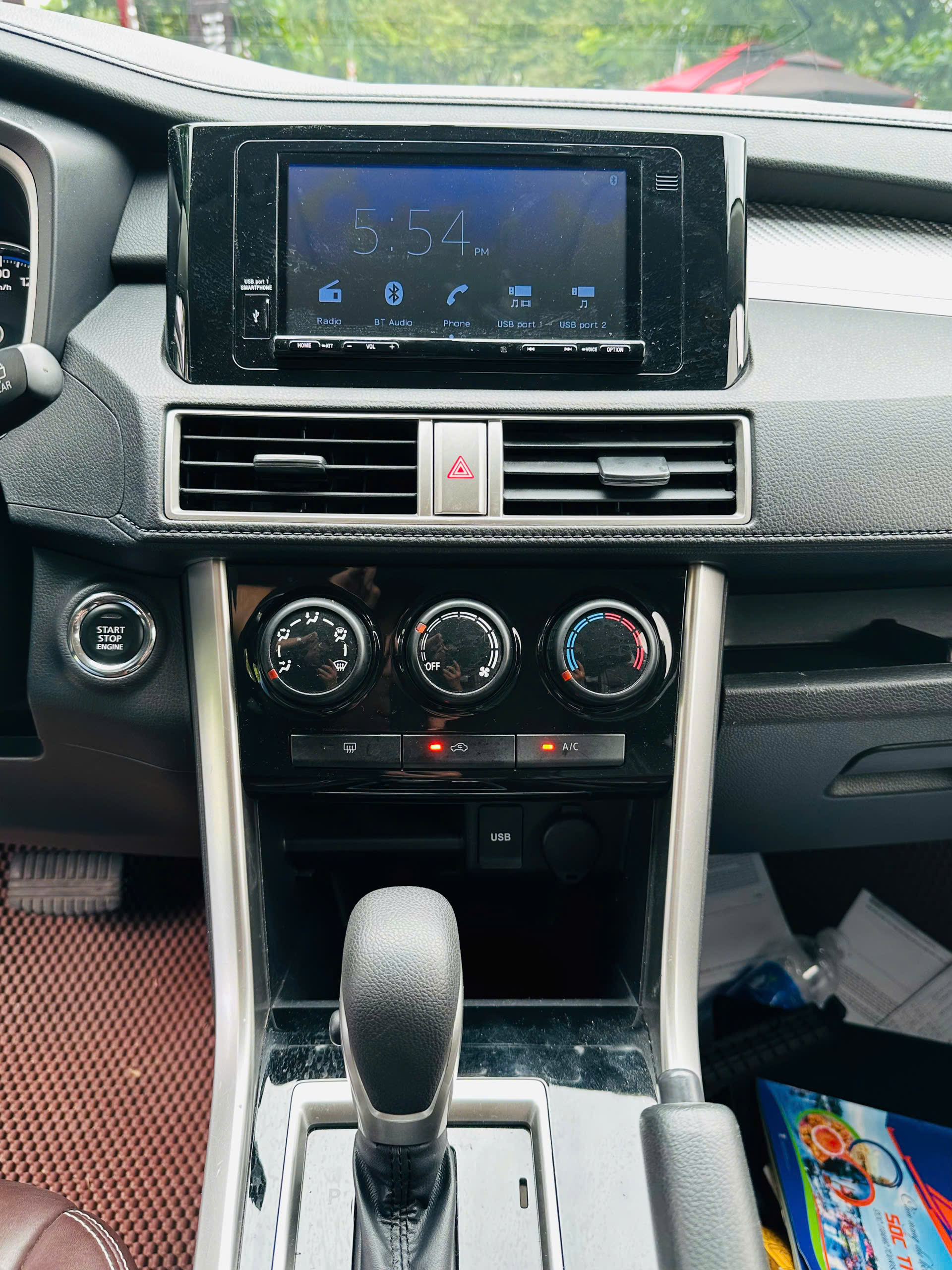 Mitsubishi XPANDER AT ECO CHÍNH HÃNG