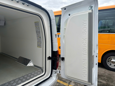 XE TẢI VAN THACO TF480V2S THÙNG ĐÔNG LẠNH DL1 MỚI NHẤT