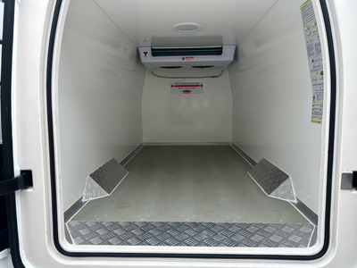 XE TẢI VAN THACO TF480V2S THÙNG ĐÔNG LẠNH DL1 MỚI NHẤT