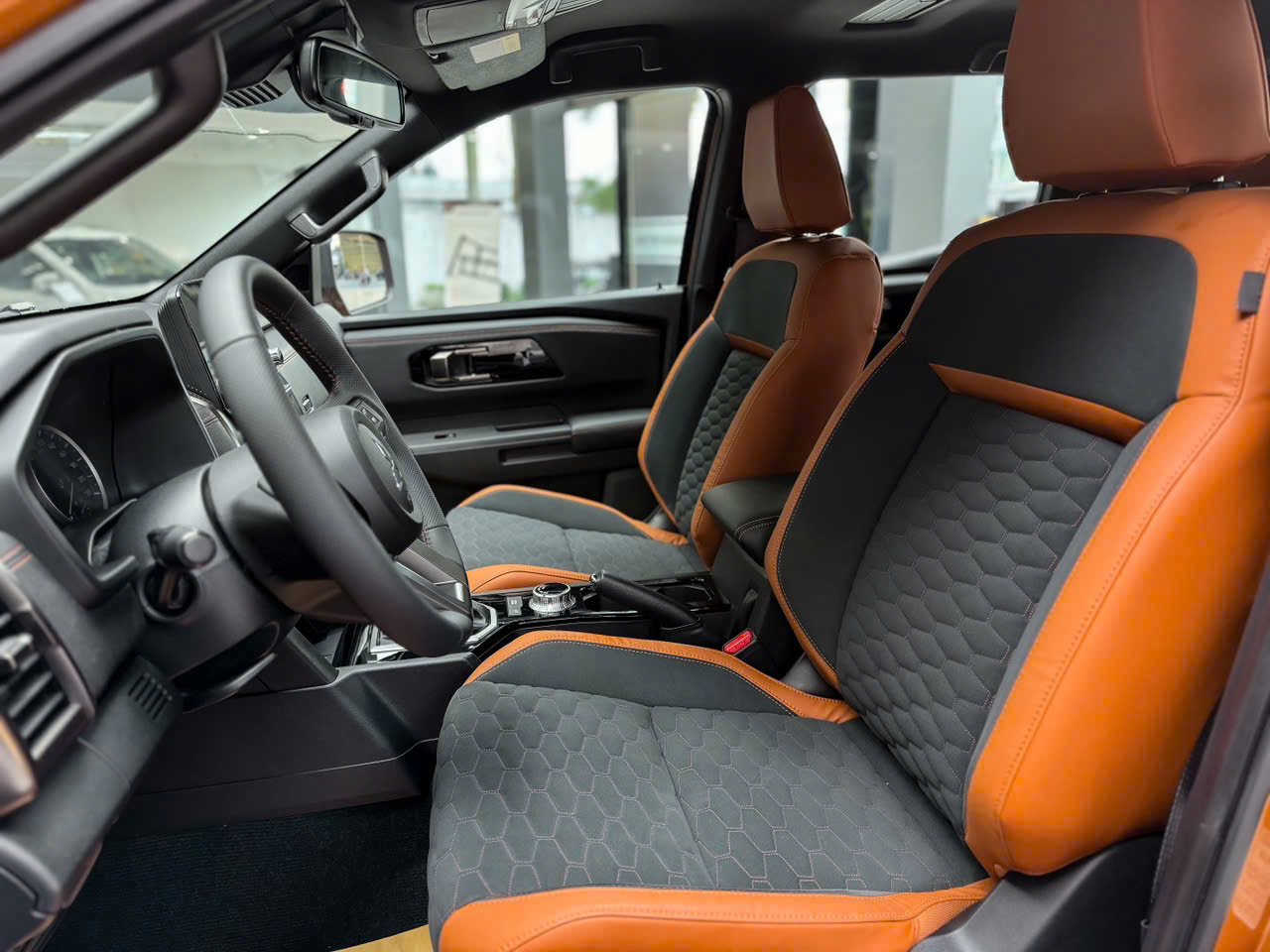 All-New Mitsubishi Triton 4WD AT Athlete