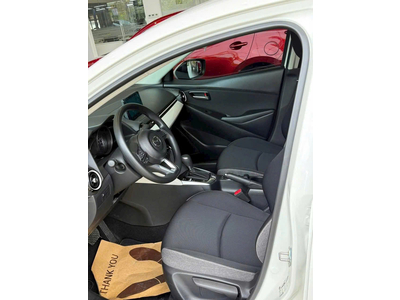 New Mazda 2 1.5 Deluxe (E5)