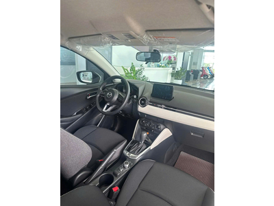 New Mazda 2 1.5 Deluxe (E5)