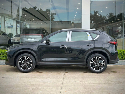 New Mazda CX-5 2.0L Luxury